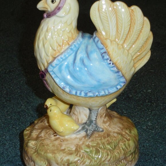 Beatrix Potter Roating Music Box "Sally Henny Penny" Chicken Christmas Gift! - Picture 6 of 9